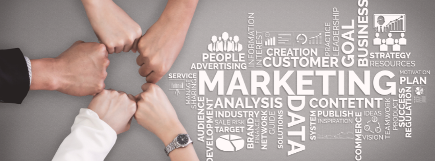 Digital marketing - praca zespołowa i łączenie wielu aspektów takich jak dane, strategia, cele biznesowe i treści.